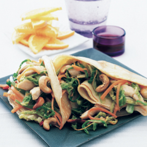 Chicken and cashew nut pancakes