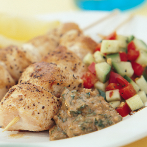 Chicken skewers with peanut sauce