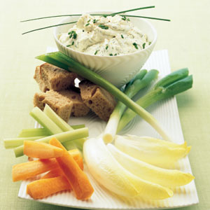 Garlicky fresh cheese | Reader's Digest Australia