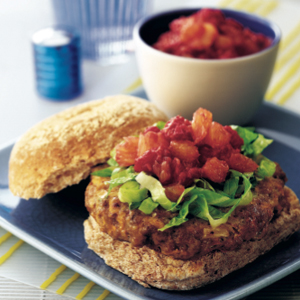 Lamb burgers with fruity relish