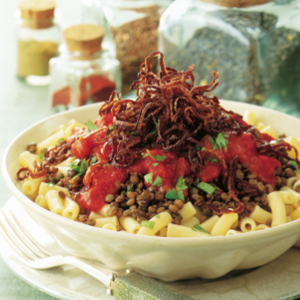 Lentils with macaroni | Reader's Digest Australia