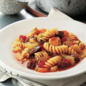 One-pot steak and pasta casserole