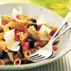 Penne with artichokes and olives