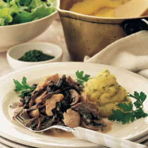 Polenta with turkey and wild mushroom sauce | Reader's Digest Australia