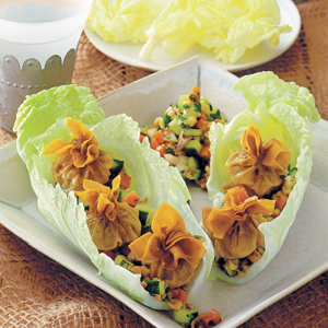 Pork dumplings with peanut salad