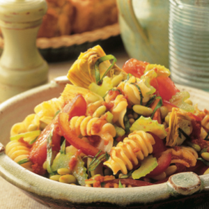 Radiatori with white beans in tomato dressing
