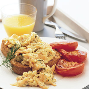 Scrambled eggs with smoked salmon and dill - | Reader's Digest Australia