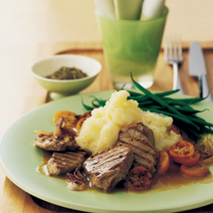 Seared pork with cumquats 