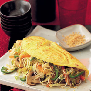 Stuffed Thai omelette