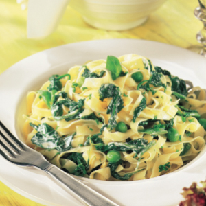 Tagliatelle with green sauce