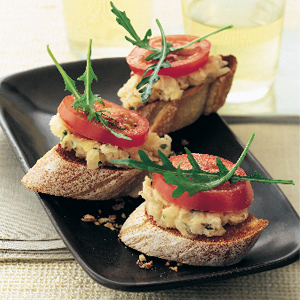 Tuscan bean crostini