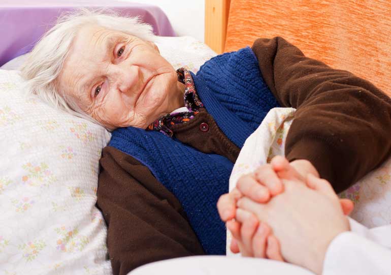 “5 obvious signs of dementia I missed in my own mother”