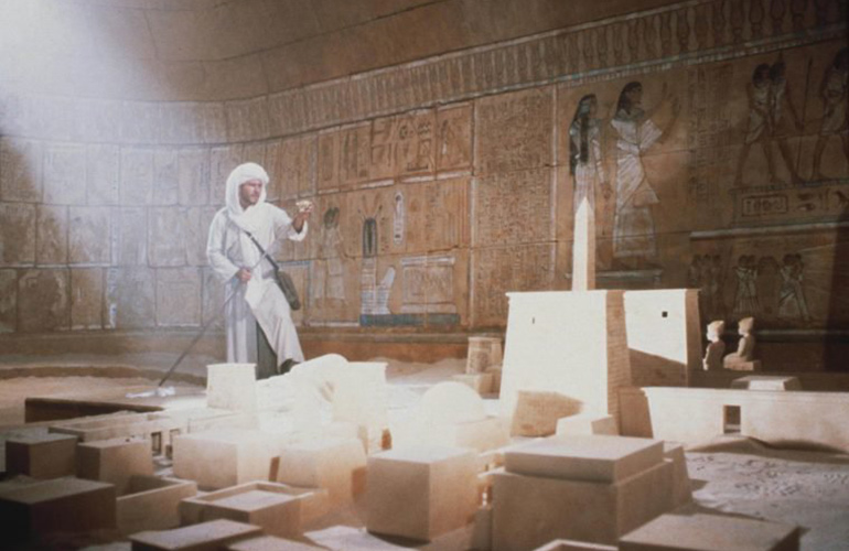 R2-D2 and C-3PO appear in Indiana Jones