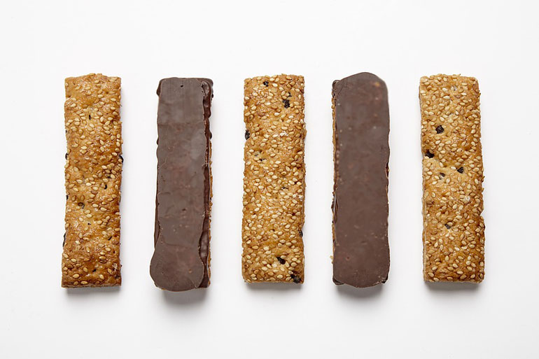 5. Breakfast granola bars