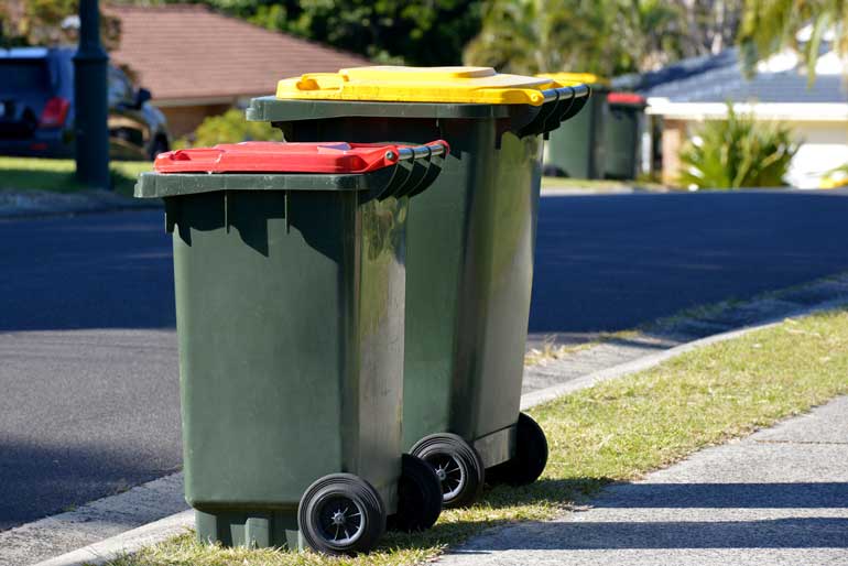 6. Tear up important documents before you throw them away