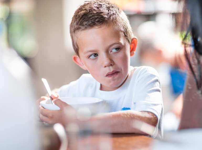 How parents destroy their kids' trust