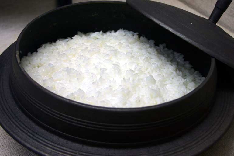 Medium-grain rice
