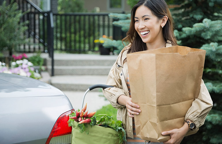 9. Flat-bottomed paper bags