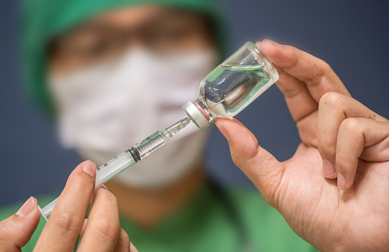 16. One-handed syringes