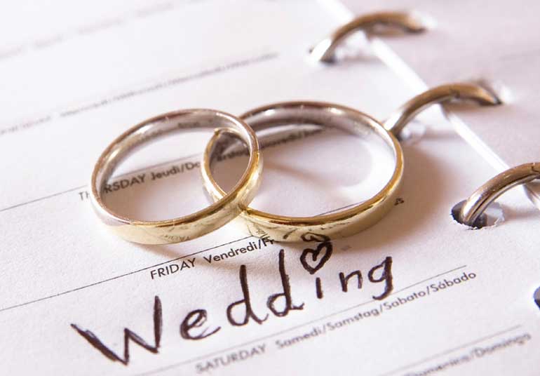 Recreate your wedding night