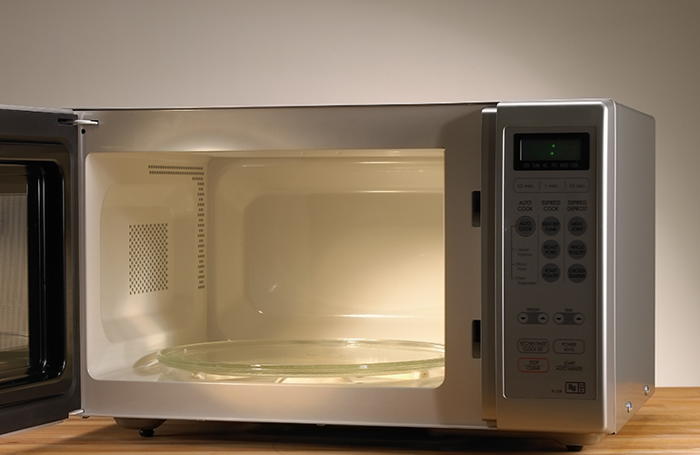 Microwave: Steam away messes