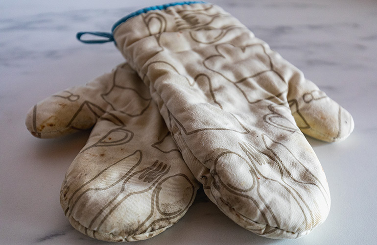 Oven mitts