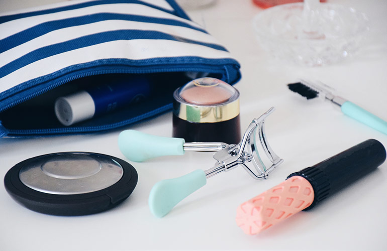 Makeup bag