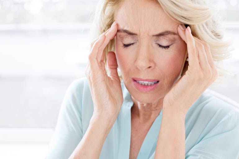 Shingles symptom: headache