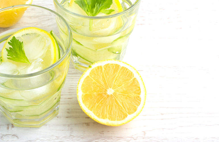 Constipation remedy: Lemon water