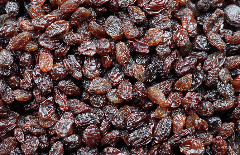 Constipation remedy: Raisins