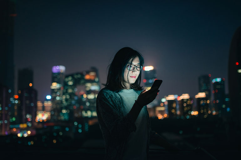Access information without Wi-Fi