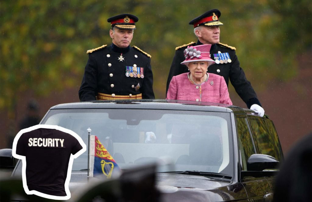 A massive entourage