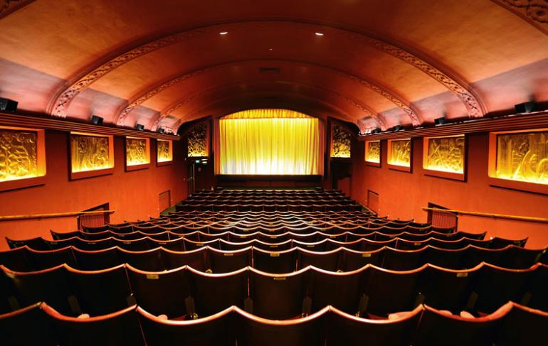 Choose your theatre seats wisely