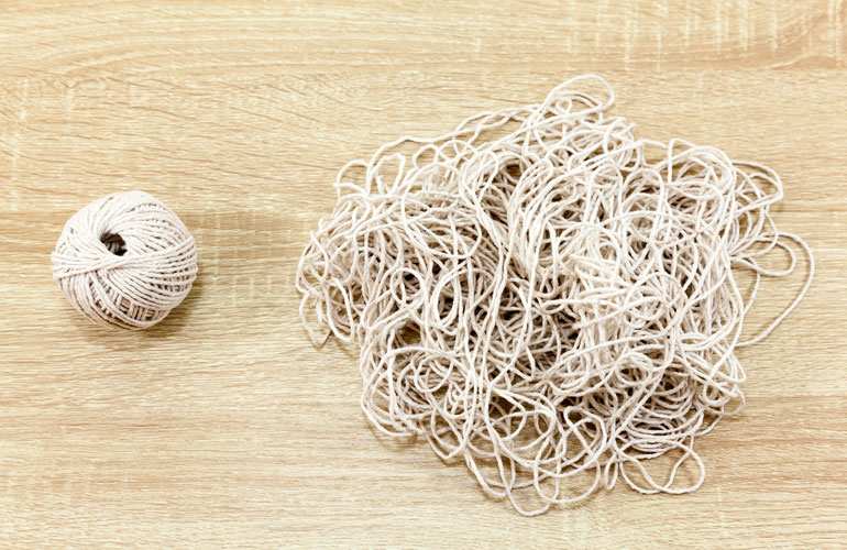 Linonophobia: Fear of string