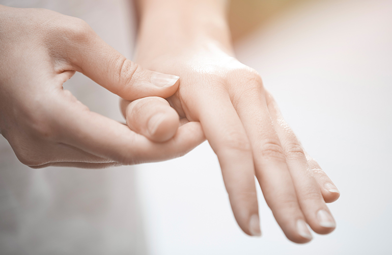 Toothache remedy: apply pressure