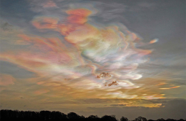 Nacreous clouds