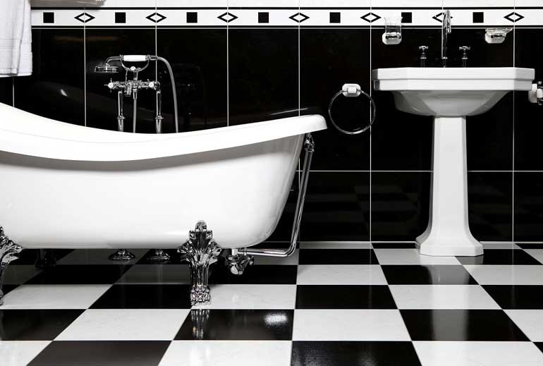 Shine bathroom and kitchen chrome