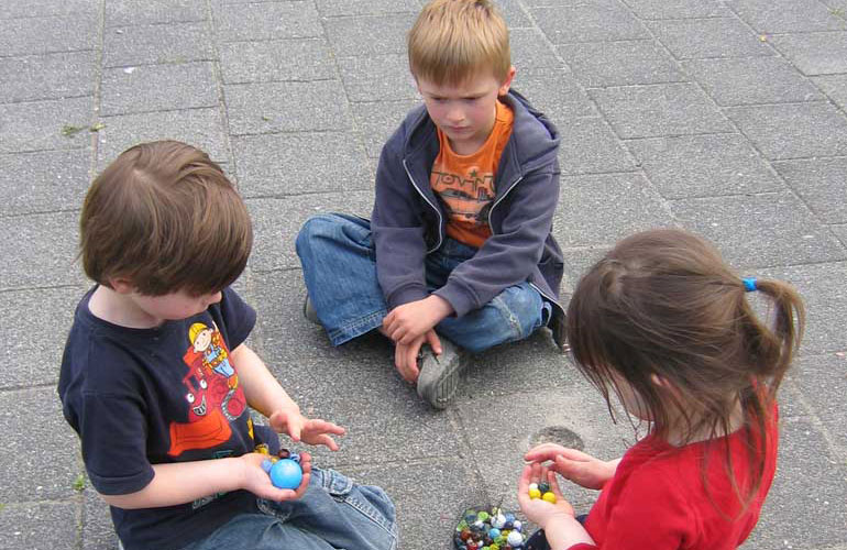 Bad parenting trait #4: you put down their playmates