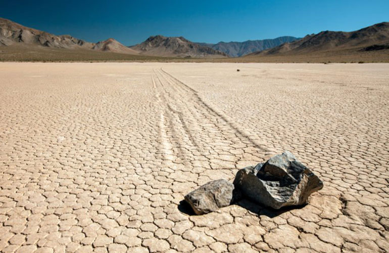 Racetrack Playa, Death Valley, California, USA