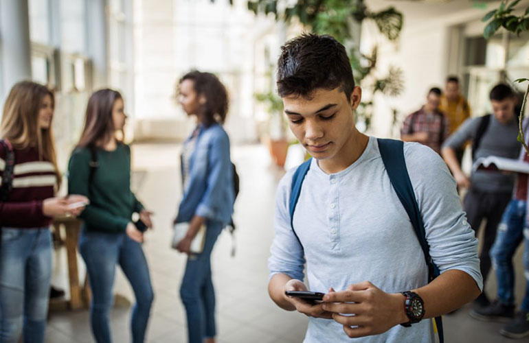 Your Gmail or iCloud accounts are acting weird
