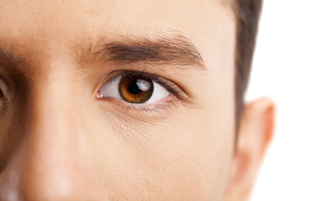 People with dark eyes may drink less alcohol