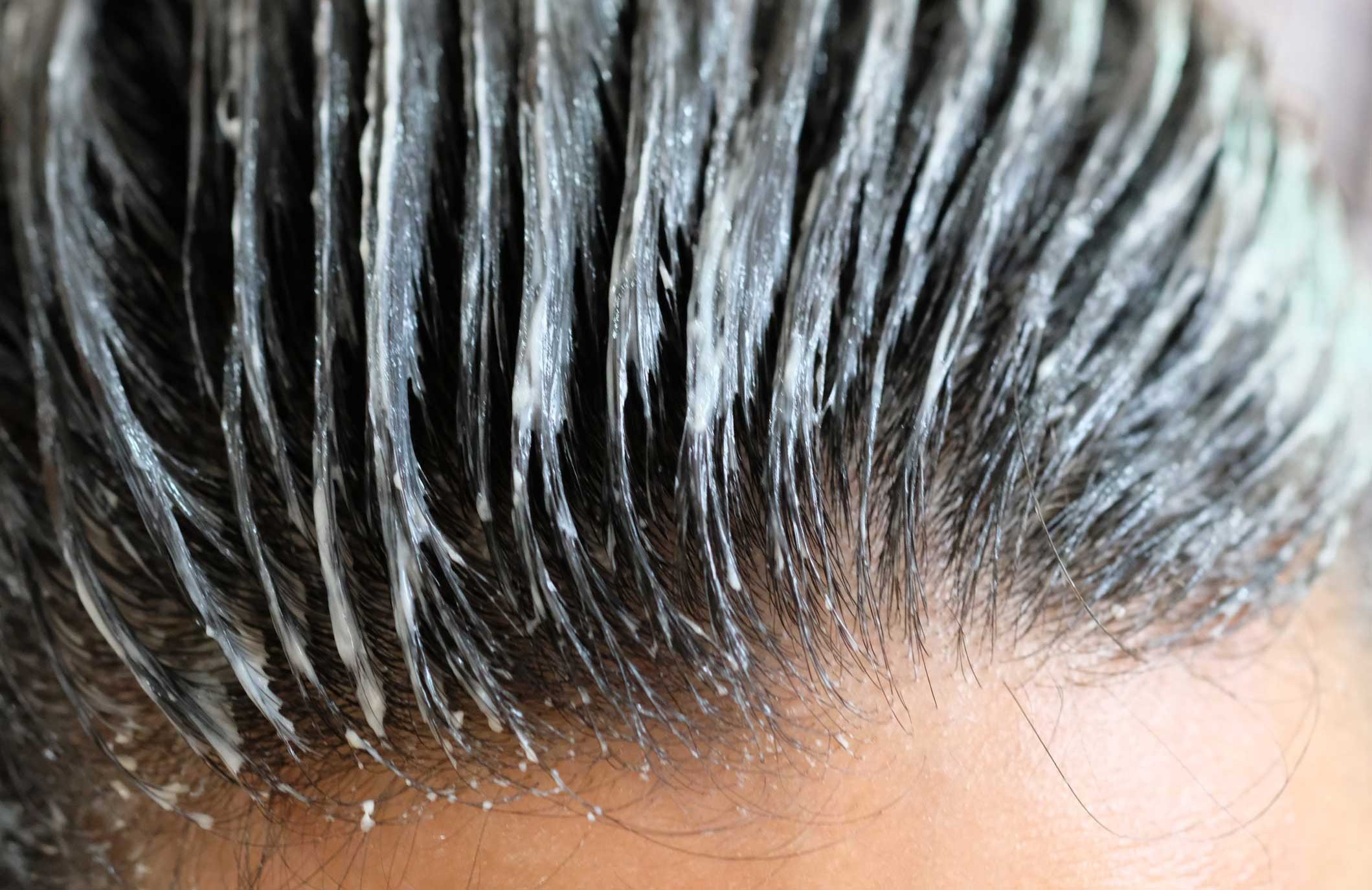 Applying hair dye