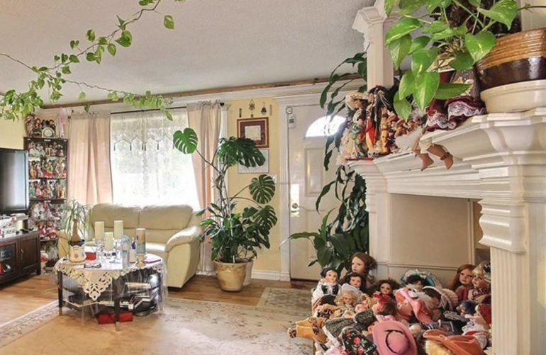 Valley of the Dolls
