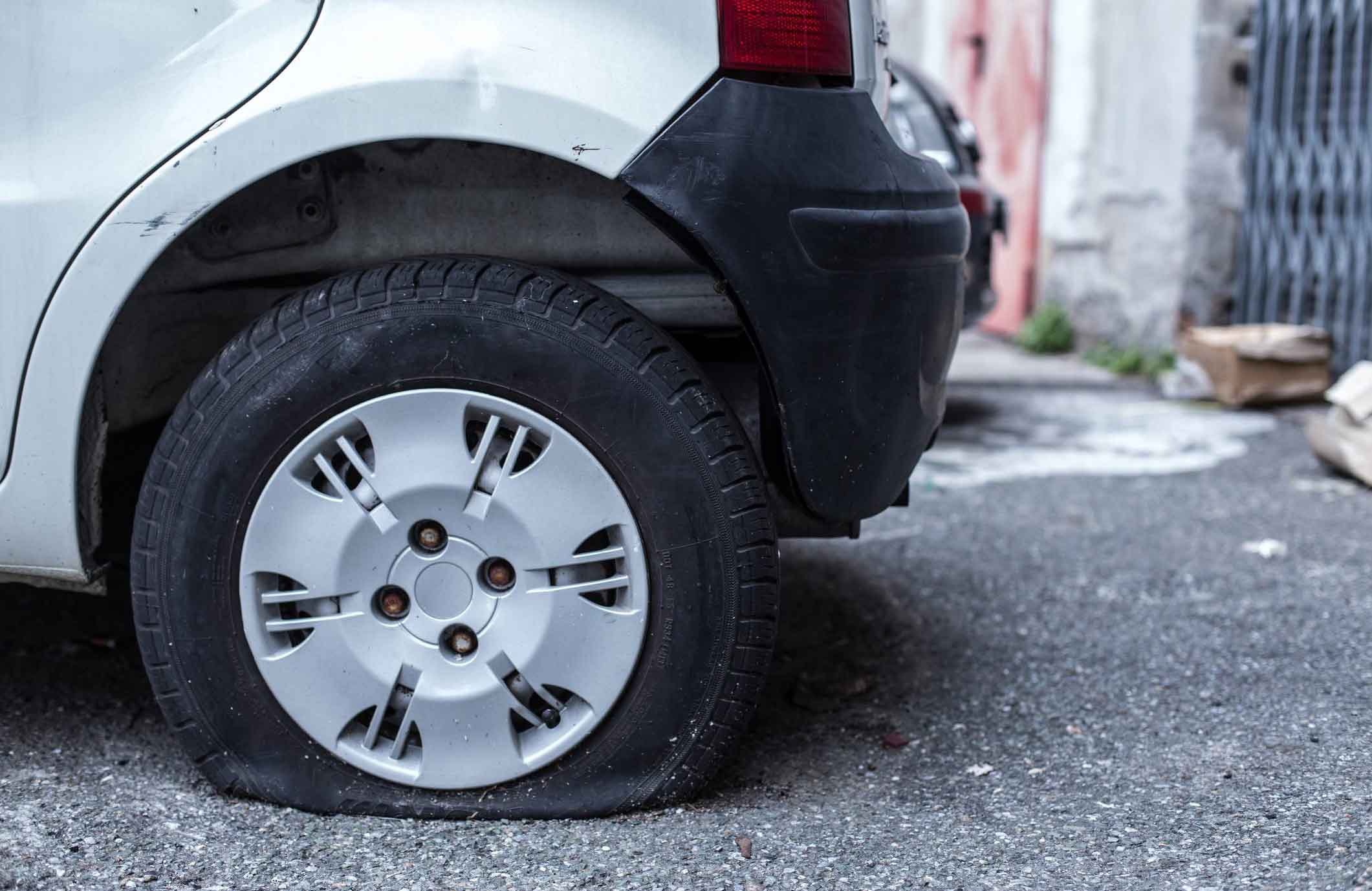 Tyres get flat spots and lose pressure