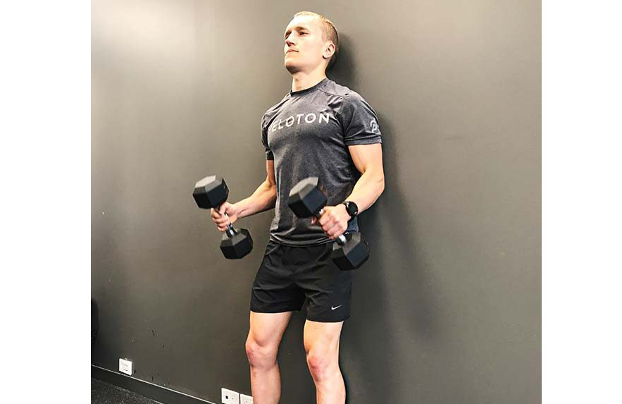 Swinging bicep curls
