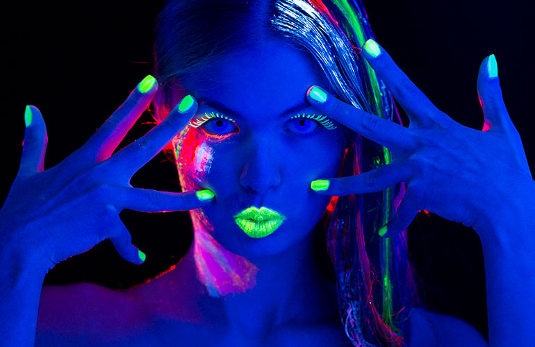 Neon lips