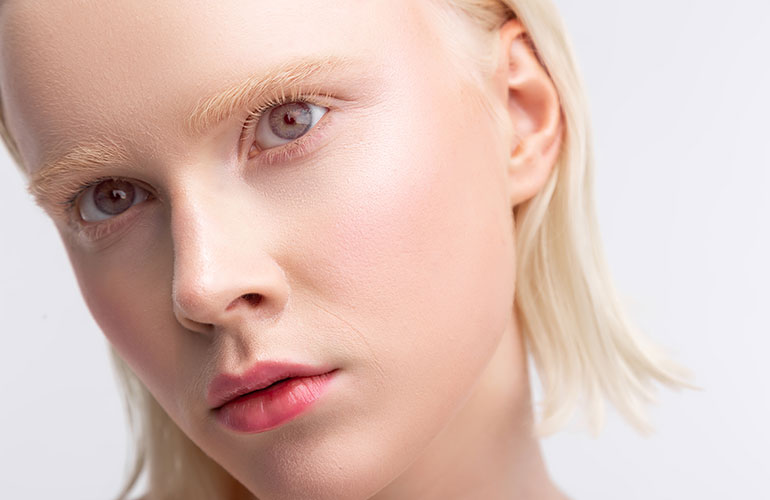 Bleached brows