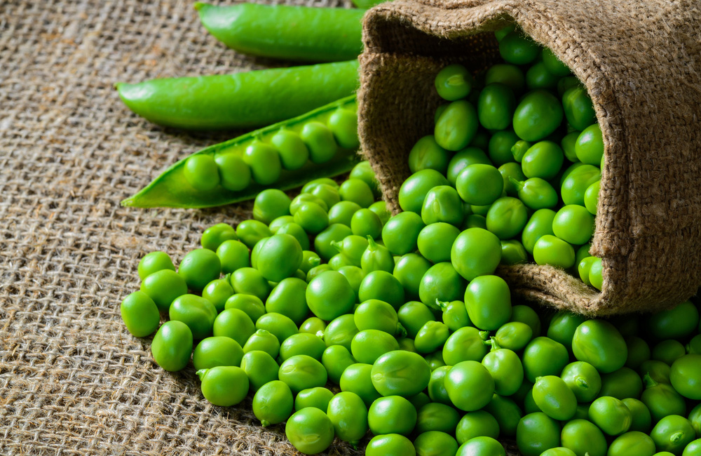 Peas (1 cup of green peas = 8 grams of protein)