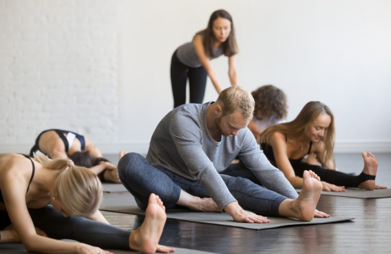 20s focus for men: Do yoga