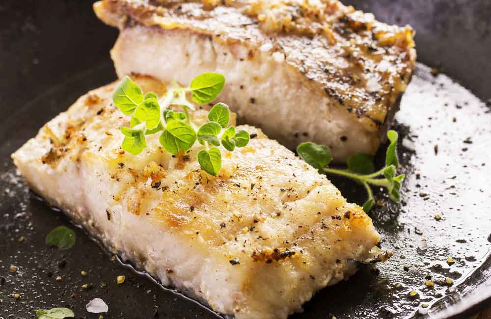 6pm eat a light dinner